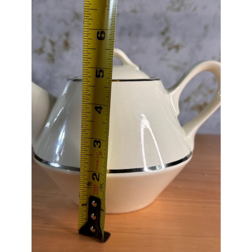 1950s ERA BALLERINA TEA POT BY UNIVERSAL PLATINUM PATTERN - Picture 8 of 9